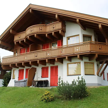 Haus Filzstein 145 25 クリムル