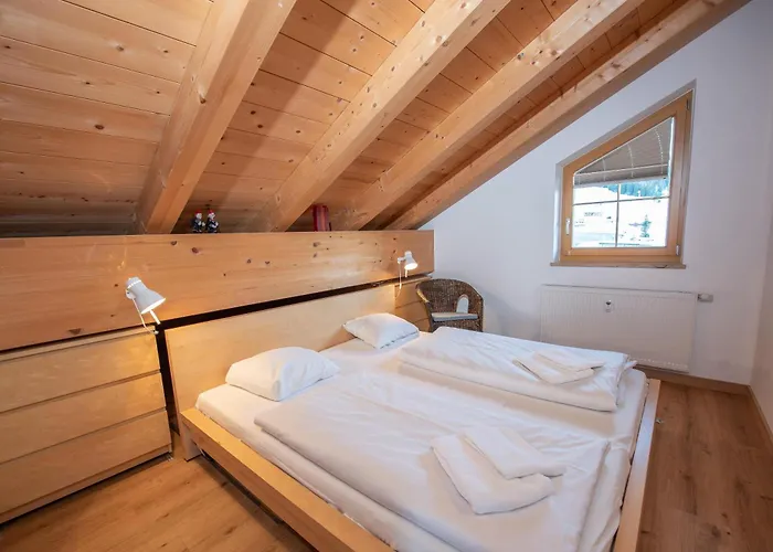 Haus Filzstein 145 25 *